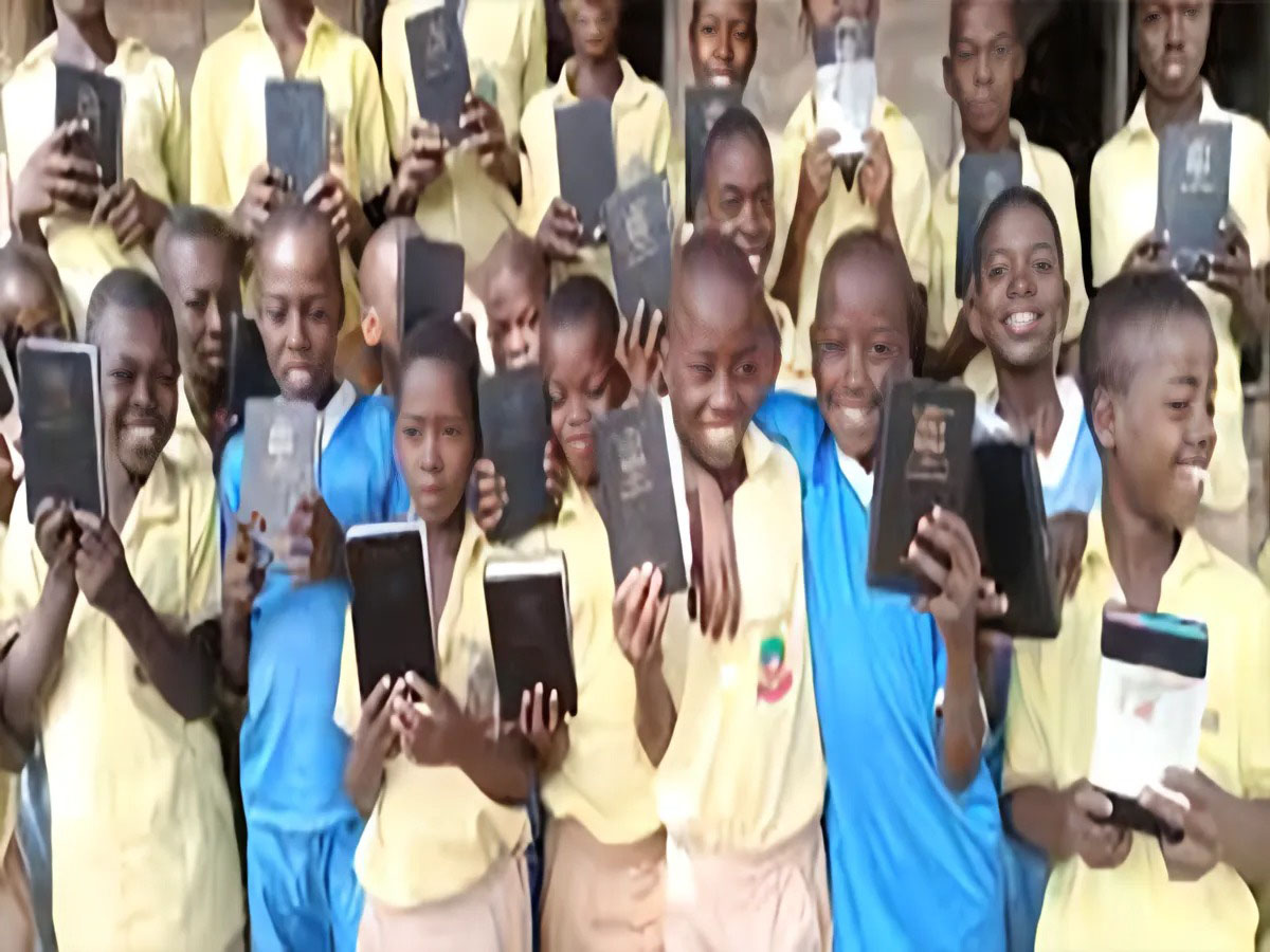 Pupils Receiving Bibles